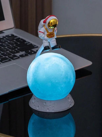 Suspended Astronaut Ornament Lunar Lamp - Space Shop